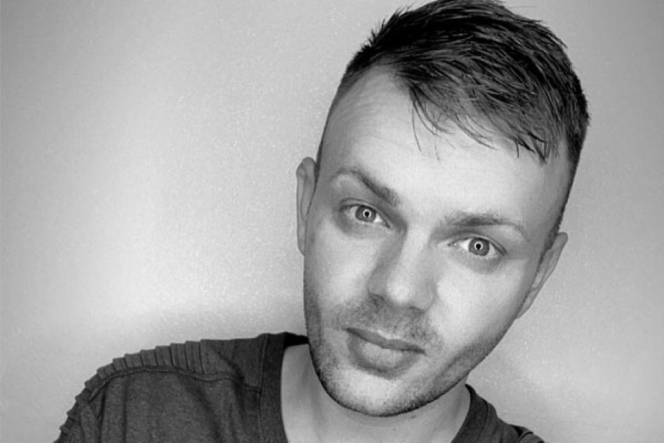 Working with Wigs – Breaking the Stigma Darrel Starkey