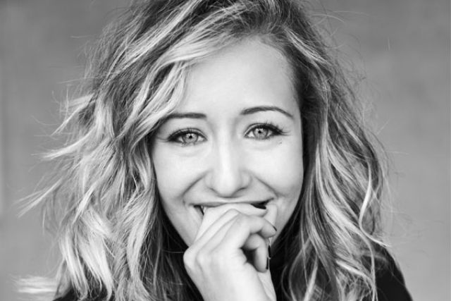 MARÍA MONTES Manuel Mon Estilistas